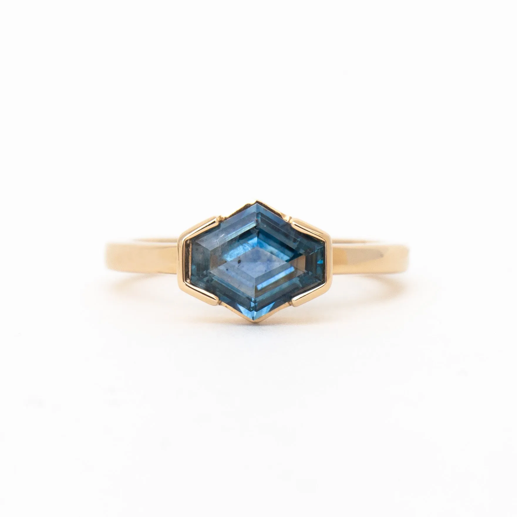 1.47 ct Hexagonal Montana Sapphire Solitaire