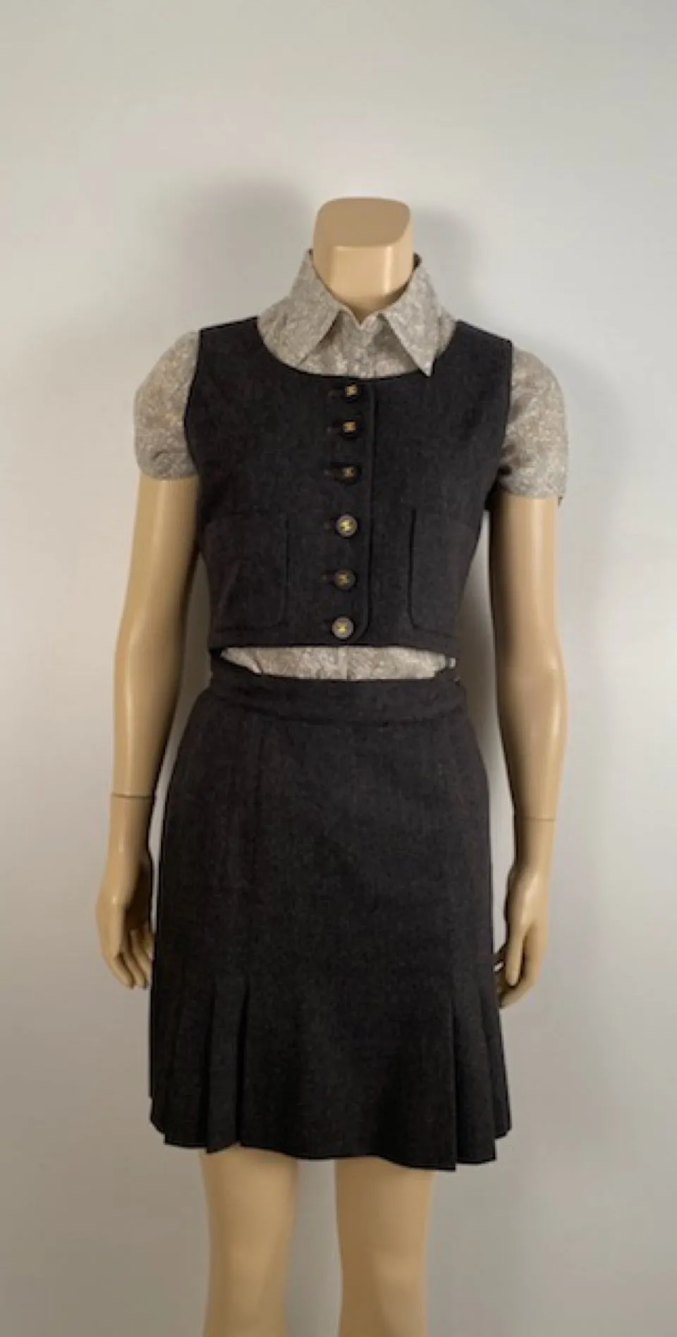 1990’s Chanel Vintage 2 piece outfit Gray short pleated skirt with matching vest sz 4