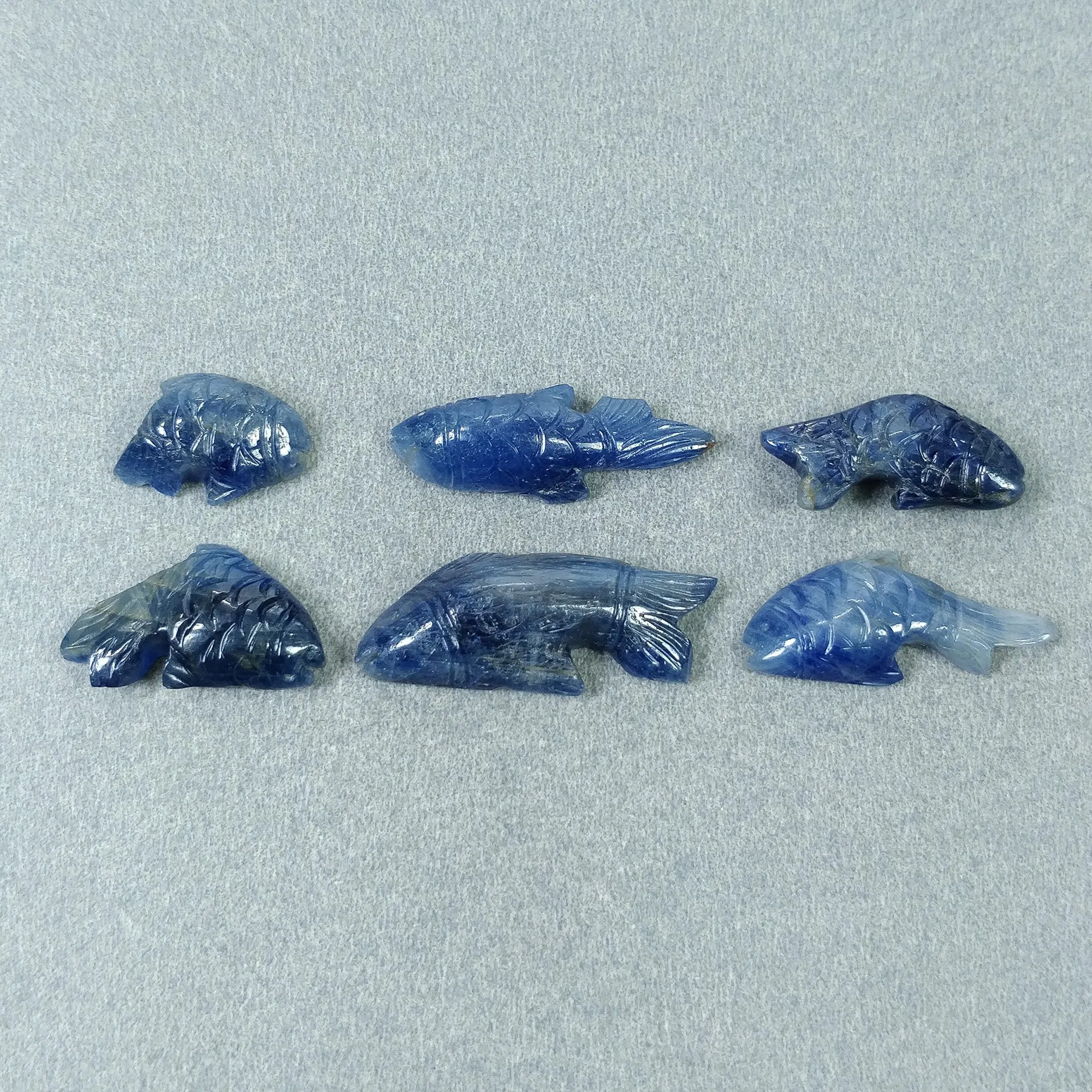 BLUE SAPPHIRE Gemstone Carving September Birthstone : 60.75cts Natural Untreated Sapphire Gemstone Hand Carved FISH 15*11mm - 29*13mm 6pcs