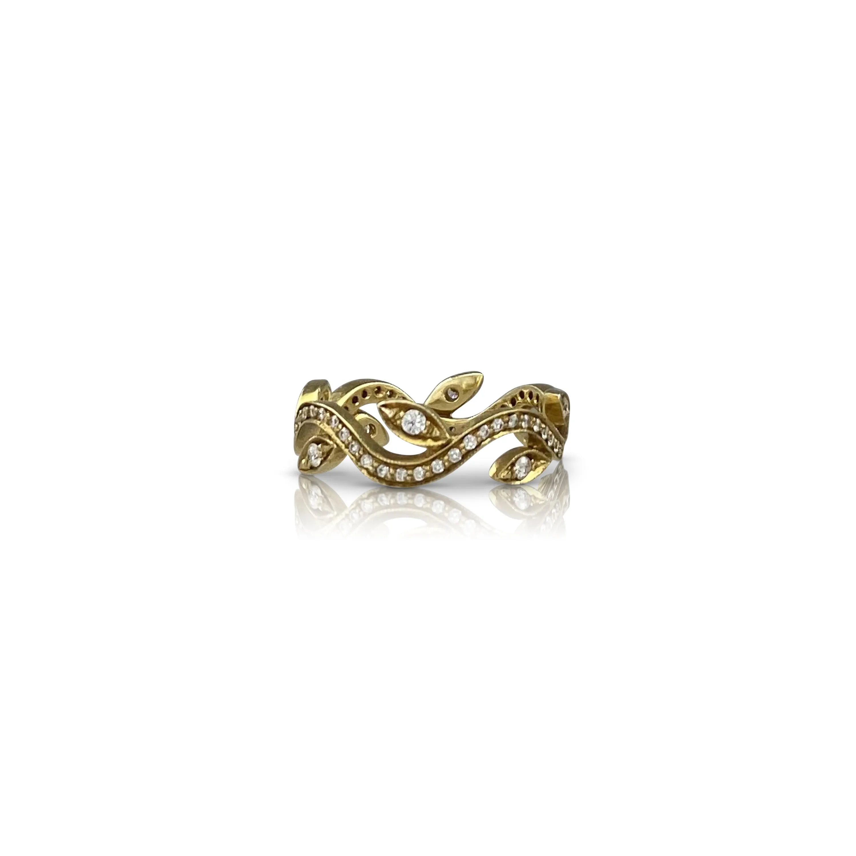 Leaf & Vine Eternity Ring in Yellow Gold with Diamonds