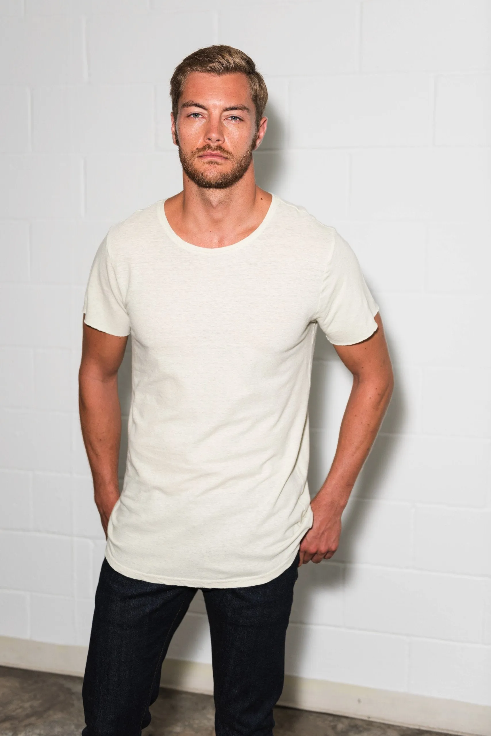 Men's Linen Blend Crew Neck Tee