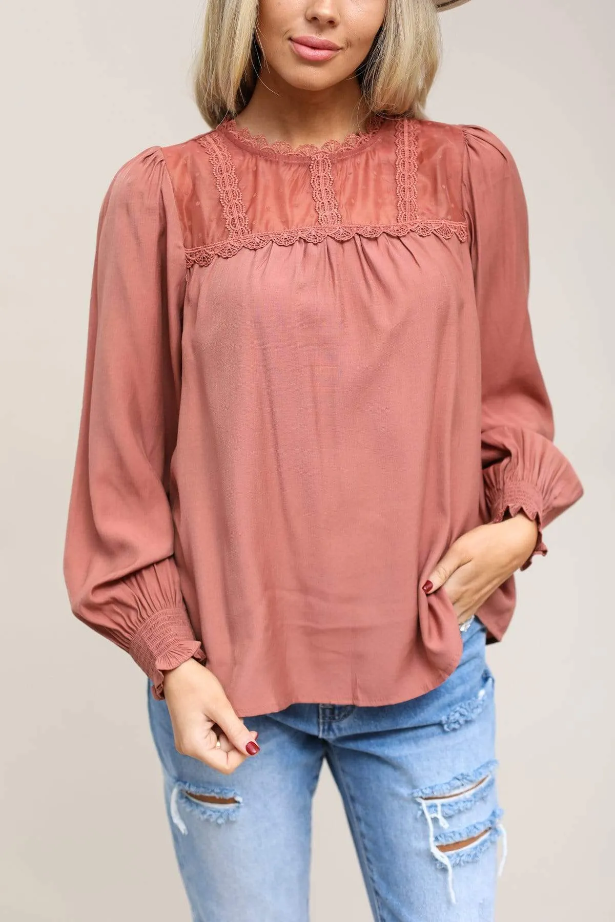 Murl Lace Detail Top