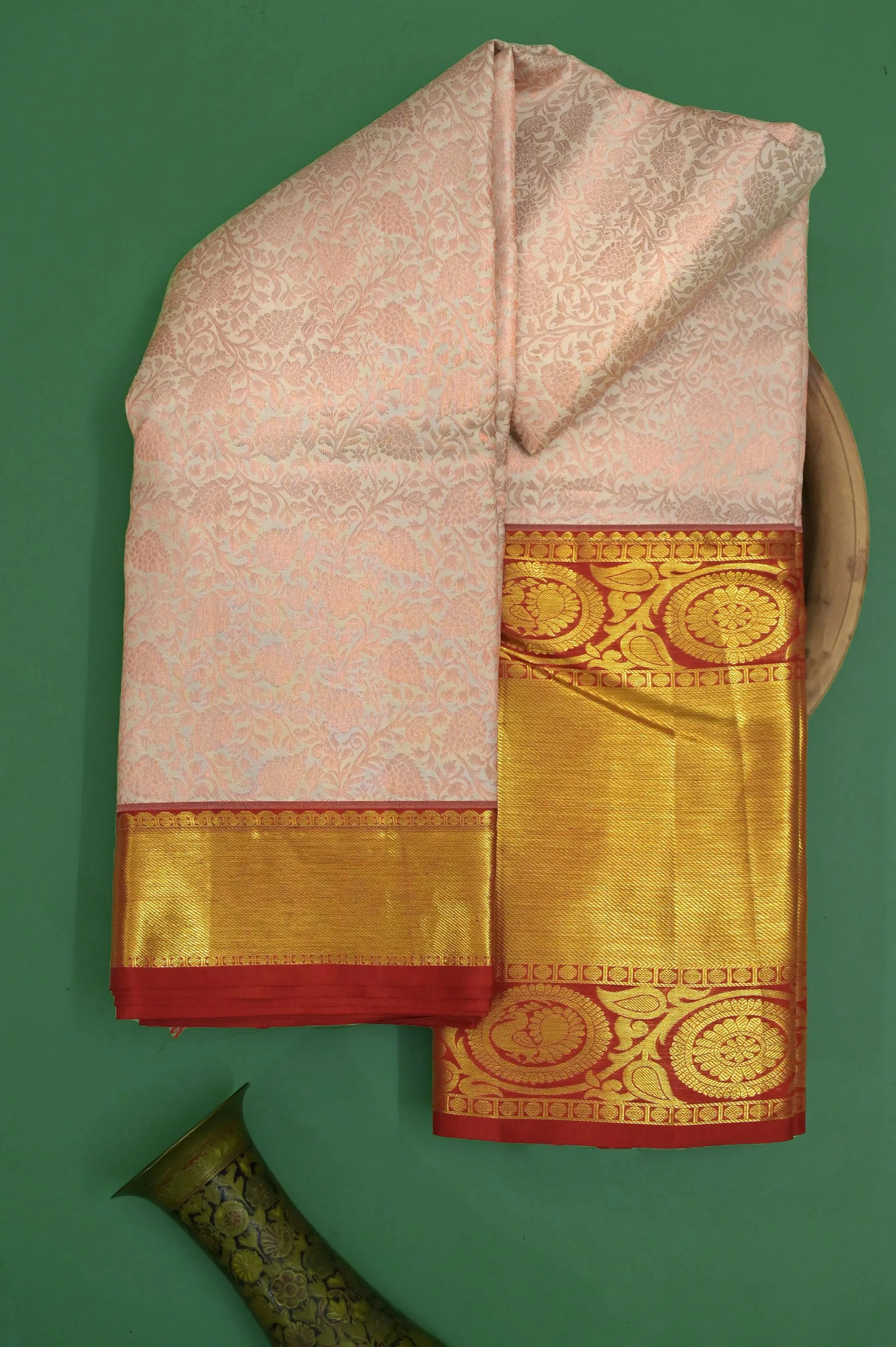 Salmon Offwhite Color Pure Brocade Kanjeevaram Silk Saree