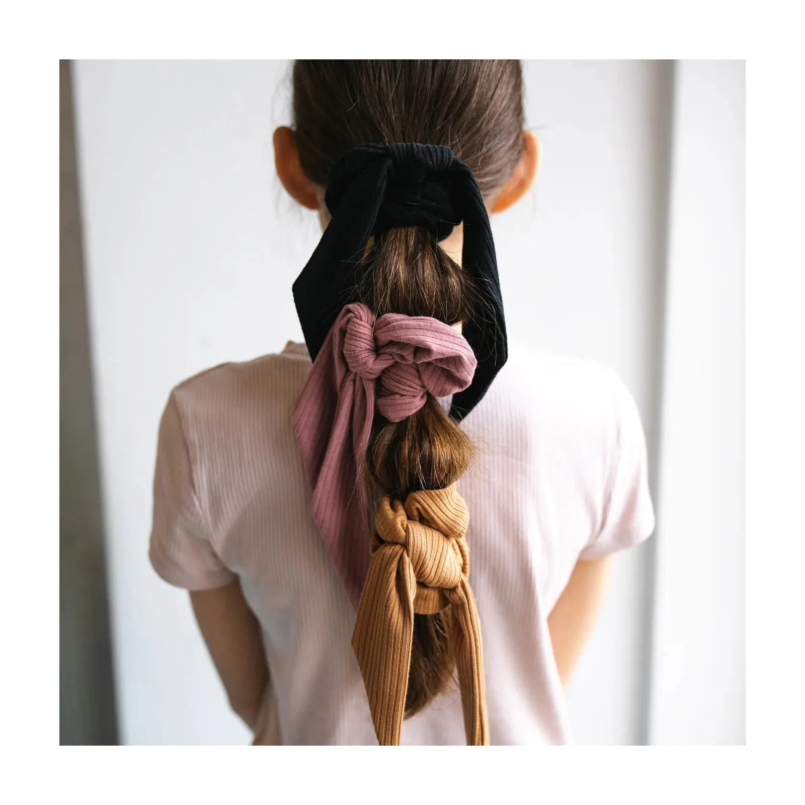 Scrunchie  with tail Blush rib